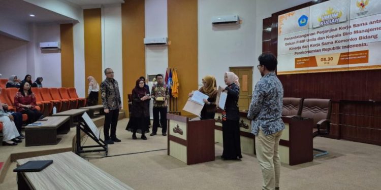 FISIP dan Kemenko Perekonomian Teken PKS Strategis