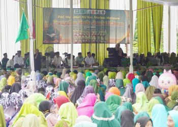 Lautan Jemaah Tumpah Ruah di Triharjo! Wabup Syaiful: Ini Ladang Persatuan dan Energi Rohani