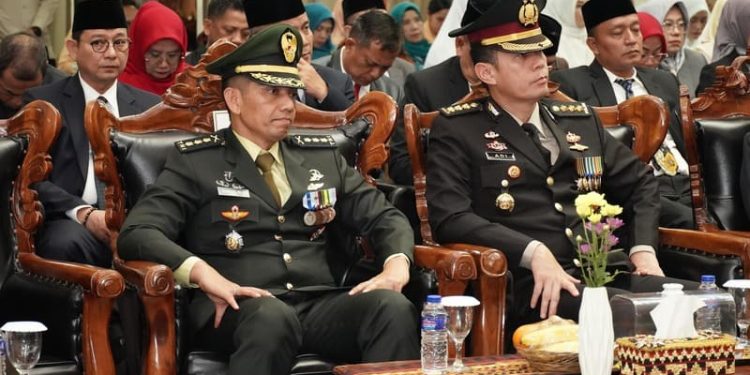 Kasrem 043/Gatam Sampaikan Ucapan Selamat kepada Bupati Way Kanan Ayu Asalasiyah, S.Ked