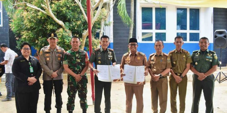 Danrem 043/Gatam Terima Hibah Lahan 14 Hektar dari Bupati Lampung Tengah