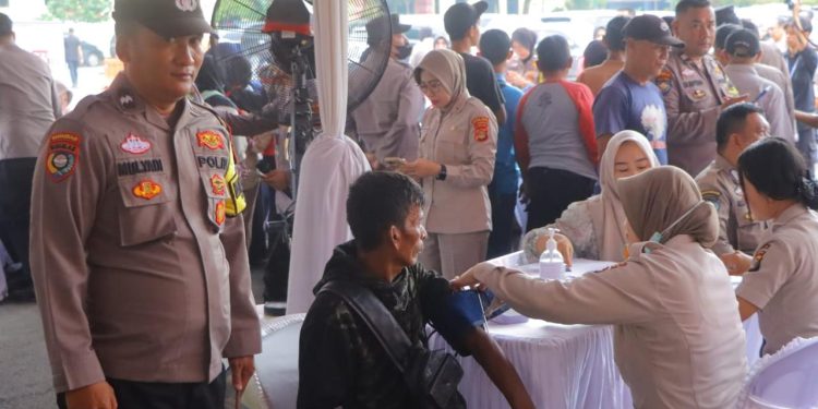 Polda Lampung Gelar Bakti Kesehatan Gratis untuk Masyarakat