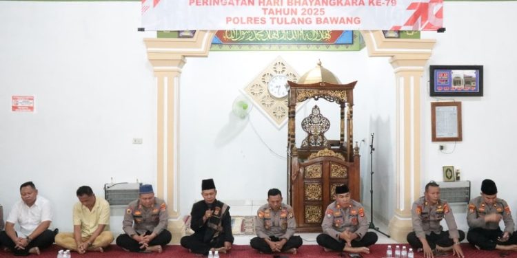 Polres Tulang Bawang Gelar Zikir dan Doa Bersama Sambut Hari Bhayangkara Ke-79