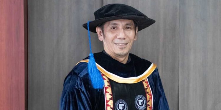 Dari Lampung Tembus Internasional, Dosen DKV Darmajaya Raih Gelar Doktor