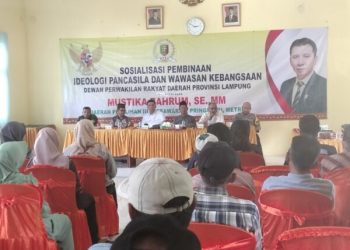 Anggota DPRD Lampung Mustika Bahrum Sosialisasikan Pancasila di Hadapan Warga Paguyuban Waylima Pesawaran