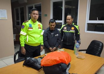 PJR Polda Lampung Gagalkan Penyelundupan 4 Kg di Tol Bakter
