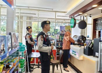 Patroli Dialogis Sat Samapta Polres Lampung Tengah Ciptakan Rasa Aman Bagi Masyarakat