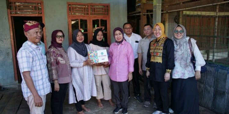 Siswa Berprestasi di Jabung  Lolos Seleksi Masuk Unila Dikunjungi Rektor