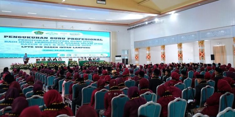 Rektor Ajak Guru Profesional Laksanakan Trilogi Kerukunan Jilid II