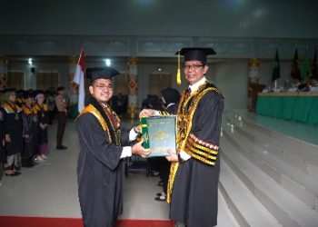 Skripsi Terbaik Wisuda Periode II Bahas Isu Ketimpangan Sosial
