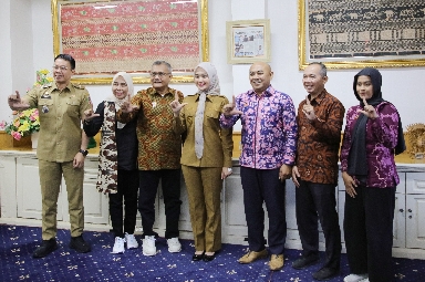 Wagub Jihan Terima Kunjungan Koperasi Industri Insinyur Indonesia