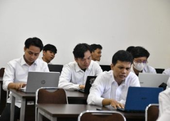 Ratusan Dosen dan Mahasiswa IIB Darmajaya Ikuti Sertifikasi Kompetensi Bersama BPPTIK Kemkomdigi RI
