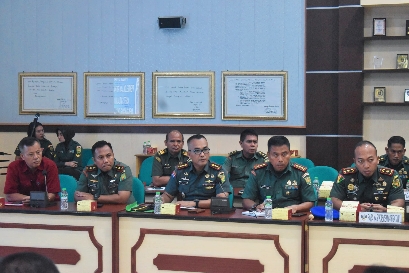 Tim Pokja Puldata Staf Ahli Kasad Bidang Jahpers Kunjungi Korem 043/Gatam