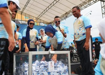 Rektor Unila Hadiri Jalan Sehat HUT ke-343 Kota Bandar Lampung