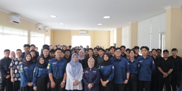 BEM FK Unila Ajak Mahasiswa Kedokteran Peka Isu Sosial Lewat School of Kastrad