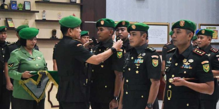 Enam Pejabat Dandim Jajaran Korem 043/Gatam Diserahterimakan