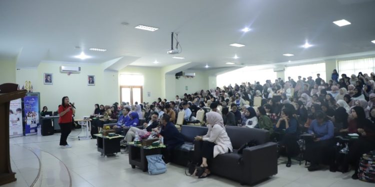 FK Jadi Tuan Rumah DKT Academy Goes to Campus