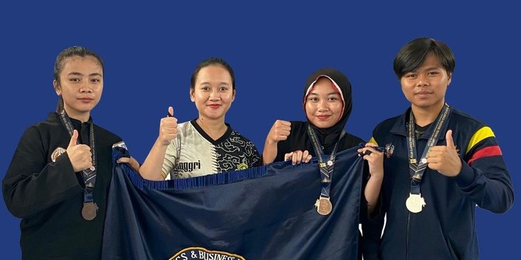 Bukan Cuma Jago Akademik, Mahasiswa Darmajaya Buktikan Diri di Arena! Empat Medali Pencak Silat Diborong