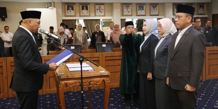 Pelantikan 3 Pejabat Pimpinan Tinggi Pratama Perkuat Tata Kelola Pemerintahan Berintegritas dan Berorientasi Hasil