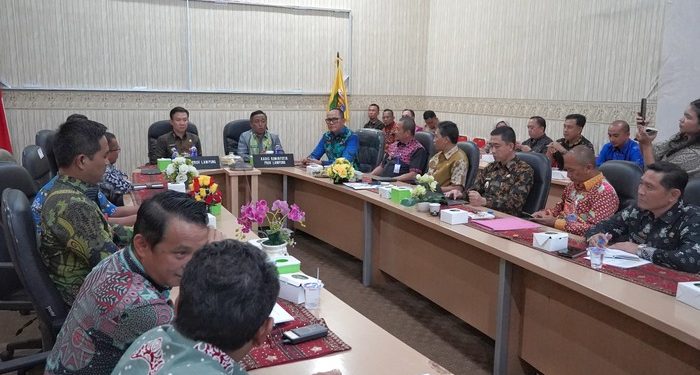 Rakor Dinas Kominfo Kabupaten/Kota, Sekdaprov Pesankan 7 Ikhtiar dalam Transformasi Digital