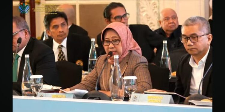 Rektor Unila Bahas Isu Lingkungan di Forum PTN 2025