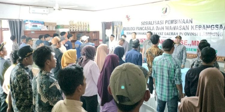 Mustika Bahrum Gelar Sosialisasi Pancasila di Pekondoh Gedung, Way Lima