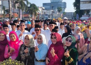 Kelurahan Sepang Jaya Ikut Meriahkan Pawai Budaya Tari Ngigel 2025