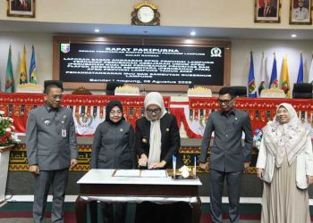 DPRD Lampung Gelar Rapat Paripurna Tanda Tangani Perubahan KUA-PPAS TA 2025