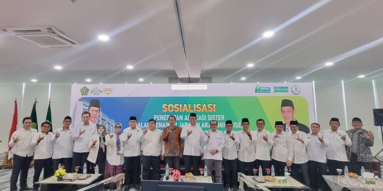 Siapkan Dosen Bilingual, Fakultas Saintek UIN RIL Gelar EMI Training