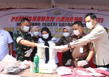 Dandim 0410/KBL Hadiri Pemusnahan Barang Bukti Berbagai Pelanggaran Hukum