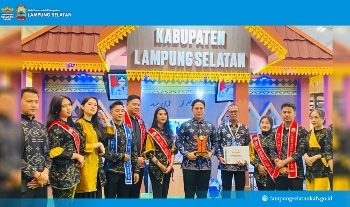 Bangga! Lampung Selatan Raih Stand Terinovatif di Apkasi Otonomi Expo 2025