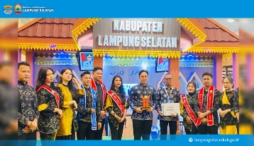 Bangga! Lampung Selatan Raih Stand Terinovatif di Apkasi Otonomi Expo 2025
