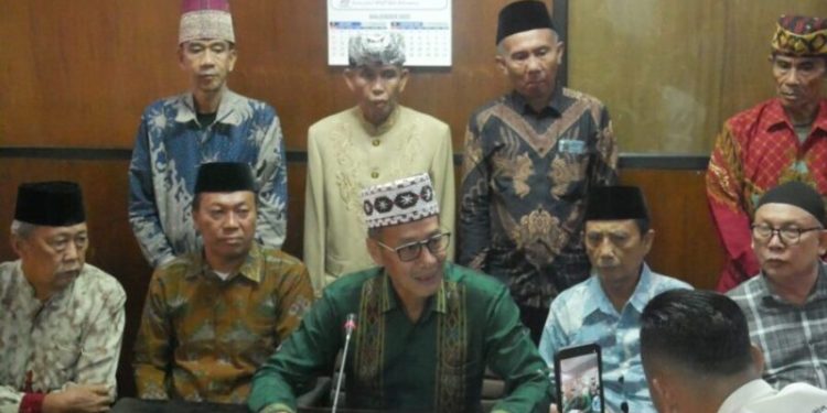 Tokoh Lampung: Tari Ngigel Bukan Pelecehan Adat