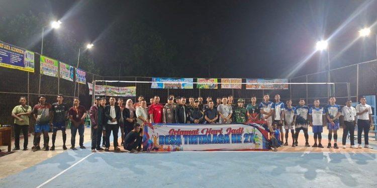 Semarakkan HUT Ke 27, Pemdes Tirtalaga Gelar Berbagai Perlombaan dan Kesenian Kuda Lumping