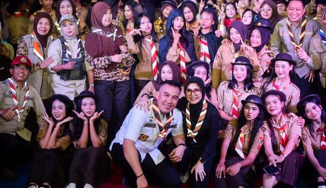 Pawai Obor Pesawaran Kobarkan Semangat Nasionalisme dan Kehangatan di Tengah Masyarakat