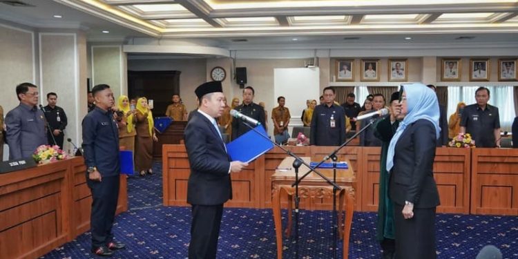 Gubernur Lampung Lantik Pejabat Pimpinan Tinggi Pratama di lingkungan Pemprov Lampung