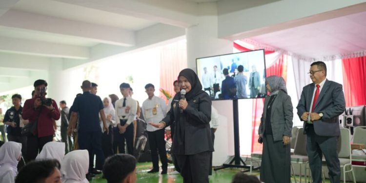 FEB Unila Gelar PKKMB, Ajak 1056 Mahasiswa Baru Bersikap Adaptif dan Visioner