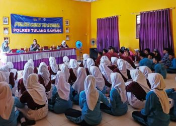 Satlantas Polres Tulang Bawang Gelar Police Goes To School