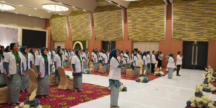 117 Mahasiswa Kedokteran Ikuti Sumpah Dokter Periode III 2025