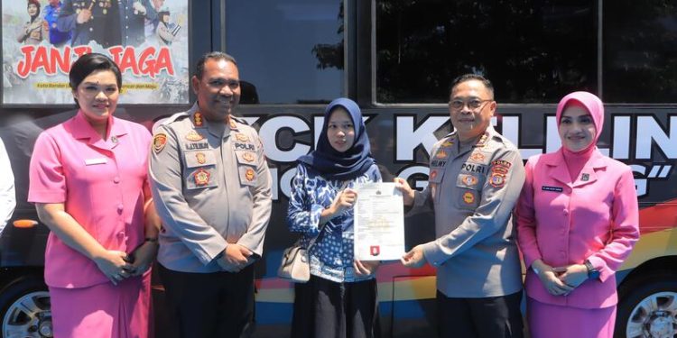 Kapolda Lampung Apresiasi Inovasi Mobile SKCK dan Klinik Kesehatan Polresta Bandar Lampung