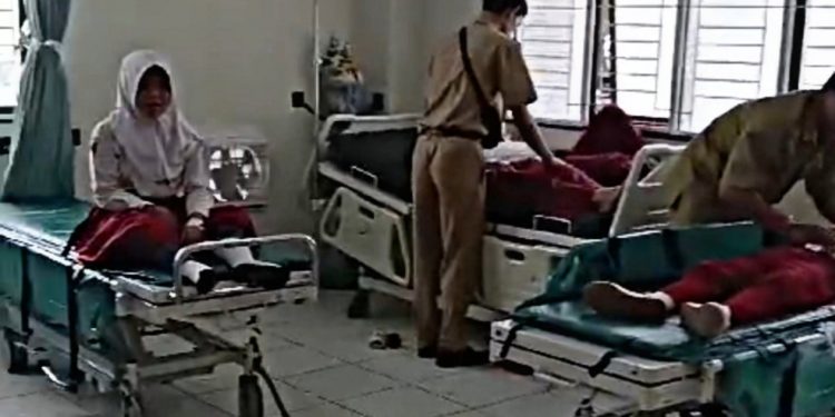 Paska Siswa Keracunan, Disdikbud Bandar Lampung Hentikan Sementara Distribusi MBG