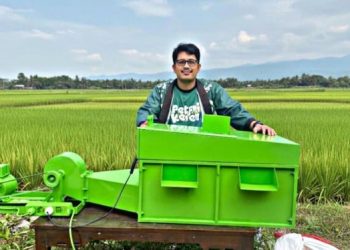 Ketua DPRD Lampung Giri Akbar, Sambut Inovasi Pengering Padi Portabel