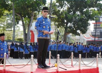 Lampung Selatan Harus Jadi Contoh, Bupati Egi Tekankan Disiplin dan Semangat Kolektif ASN di Upacara Bulanan