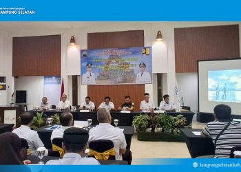 Pemkab Lampung Selatan Teken Kontrak Konstruksi 2025: Sekda Supriyanto Ingatkan Integritas dan Mutu Pekerjaan