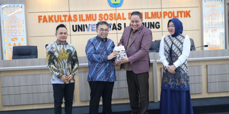 Prof. Ayi Dorong Penguatan Fungsi Kontrol Bawaslu dalam FGD Evaluasi Tata Kelola