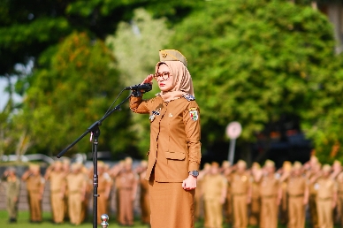Apel Mingguan di Pesawaran, Bupati Nanda Indira Tekankan Disiplin dan Peningkatan Layanan Publik