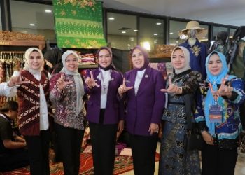 Ibu Purnama Wulan Sari Mirza Hadiri Rakornas Posyandu 2025