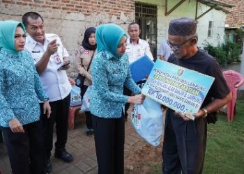 Pemprov Lampung Salurkan Santunan Kematian untuk Keluarga Korban Bencana