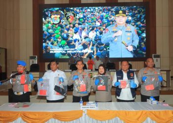 FJ Ditetapkan Jadi Tersangka Kasus Bom Molotov Saat Demo