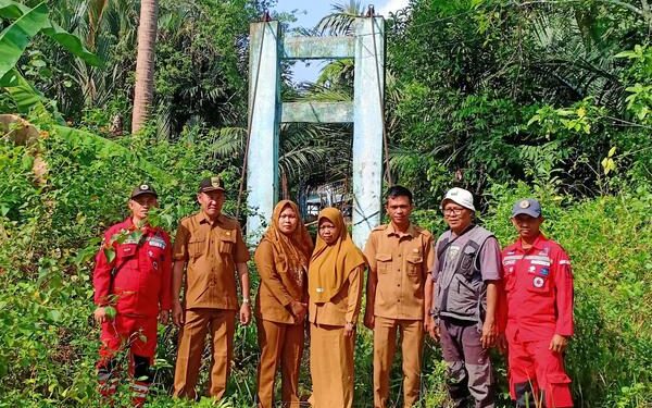 Gubernur Lampung Gerakkan Gotong Royong Perbaiki Jembatan Viral Tampang Muda