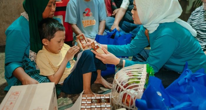 Wulan Mirza Kunjungi Bocah Penderita Gizi Buruk di Natar: “Kita Dampingi Sampai Sembuh”